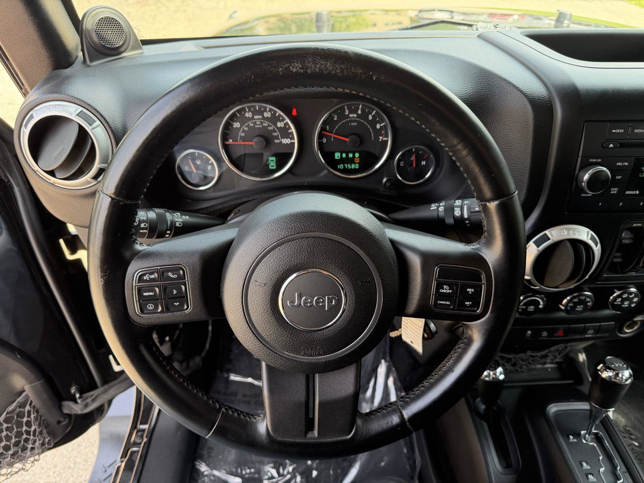 Used 2012 Jeep Wrangler Unlimited Sahara w/ Dual Top Group AWD/4WD image 12