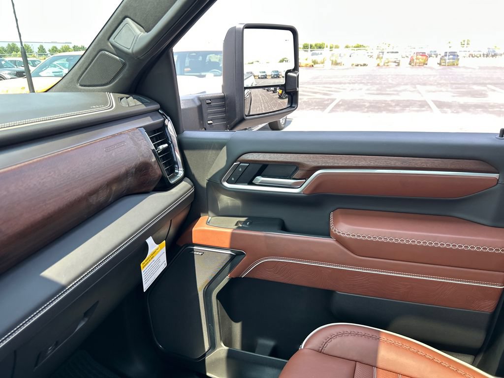 New 2026 GMC Sierra 2500 Denali Ultimate AWD/4WD image 30