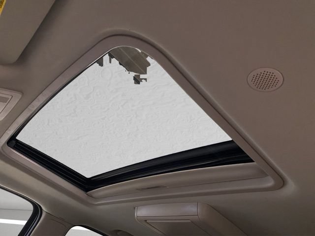 Used 2012 Chevrolet Tahoe LTZ AWD/4WD image 4