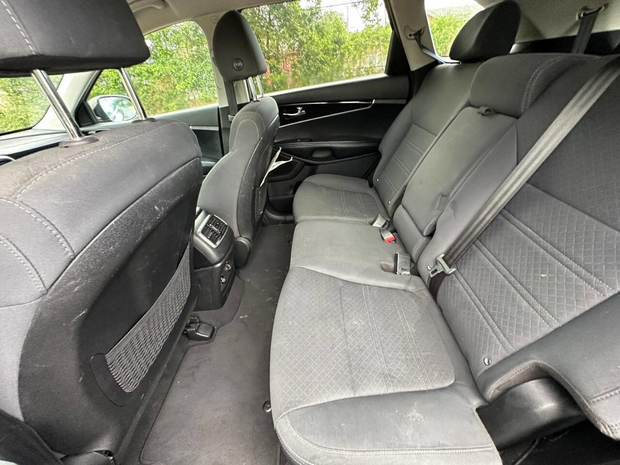 Used 2019 Kia Sorento AWD V6 image 8