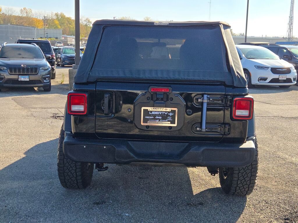 Used 2021 Jeep Wrangler Unlimited Sport image 11