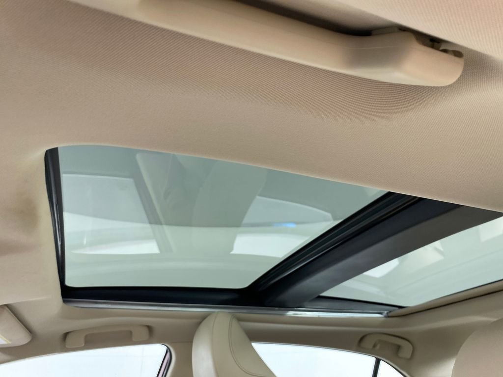 Certified 2020 Toyota Camry XLE image 10