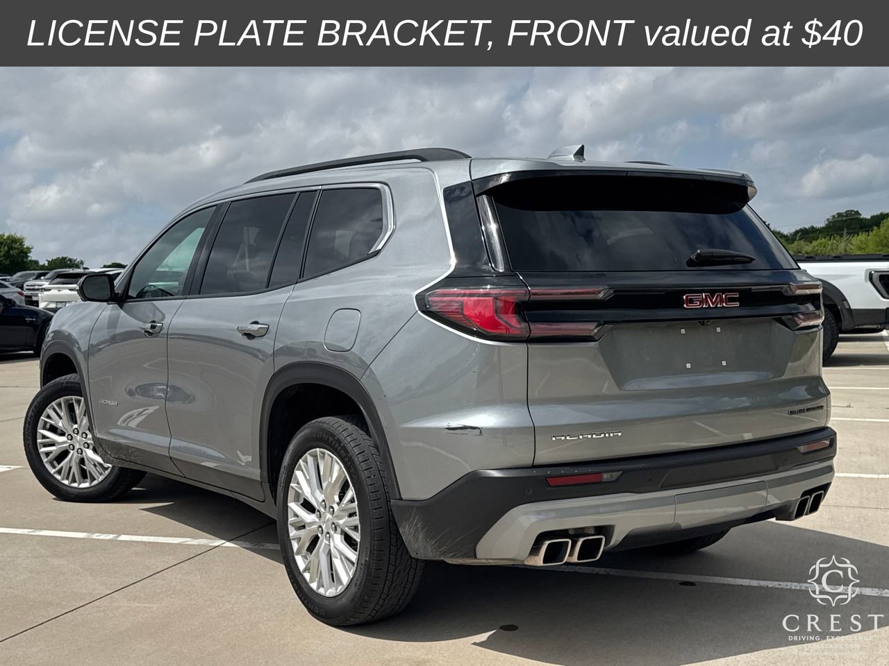 Used 2024 GMC Acadia Elevation image 3