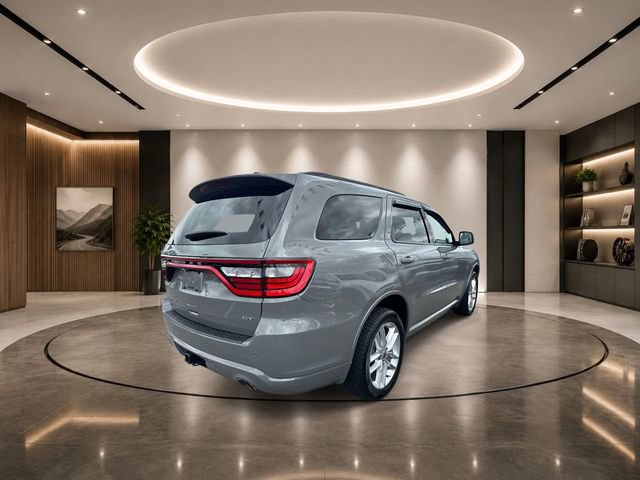 Used 2023 Dodge Durango GT AWD/4WD image 2