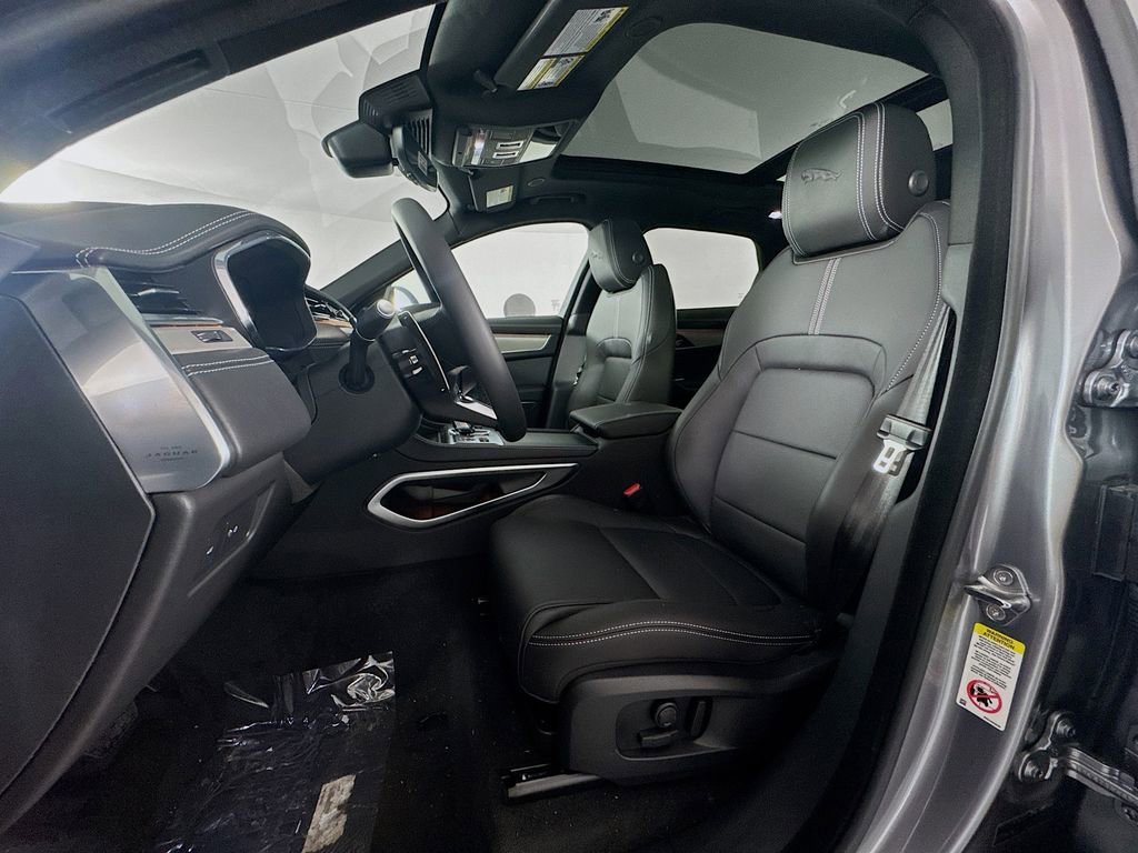 New 2026 Jaguar F-PACE R-Dynamic S image 20