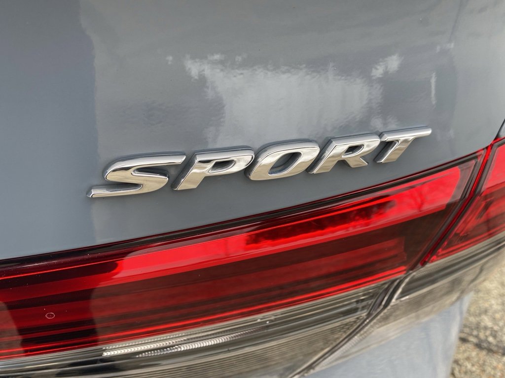 Used 2023 Honda Civic Sport image 14