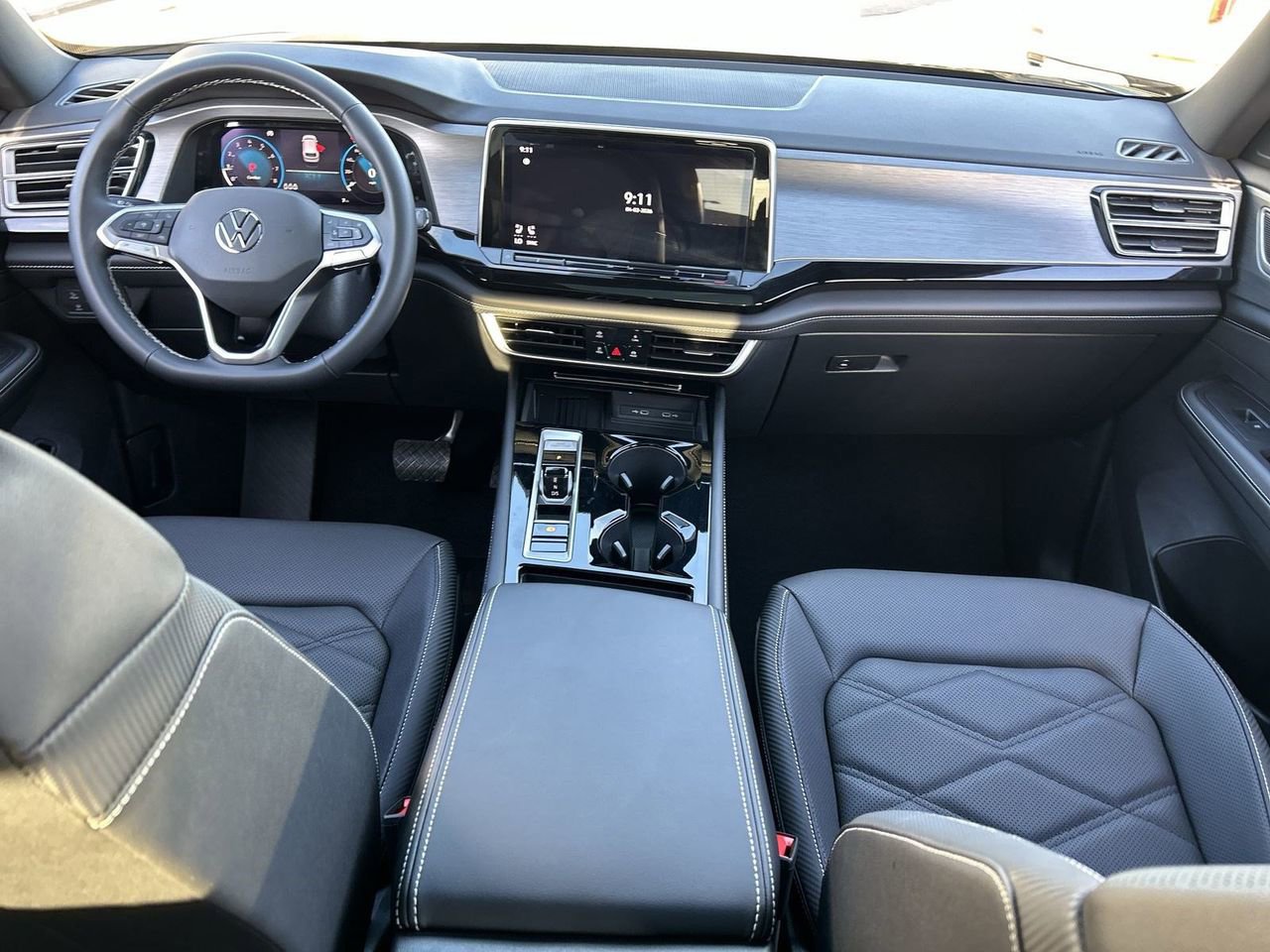 New 2026 Volkswagen Atlas Cross Sport SE image 11