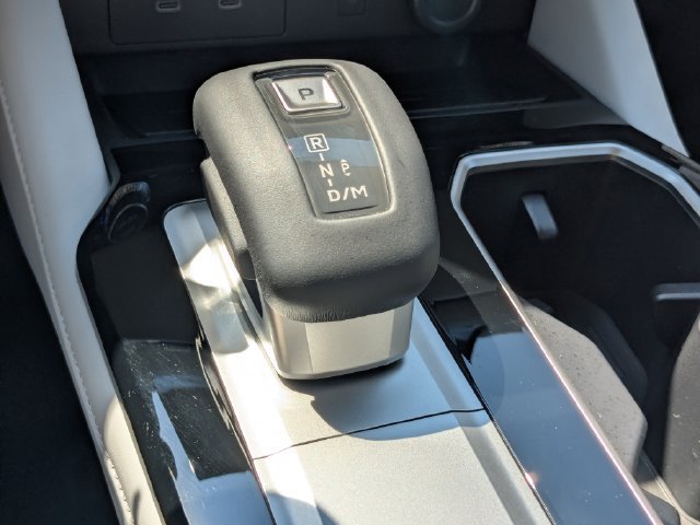New 2026 Mitsubishi Outlander SEL FWD image 31