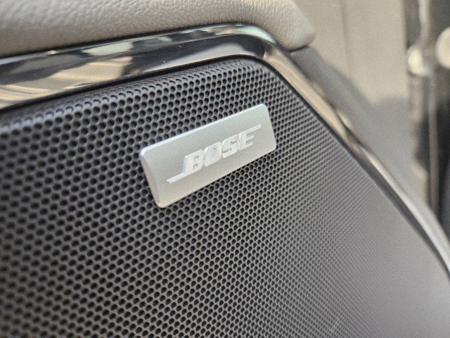 Used 2025 Chevrolet Silverado 2500 ZR2 w/ Technology Package image 39