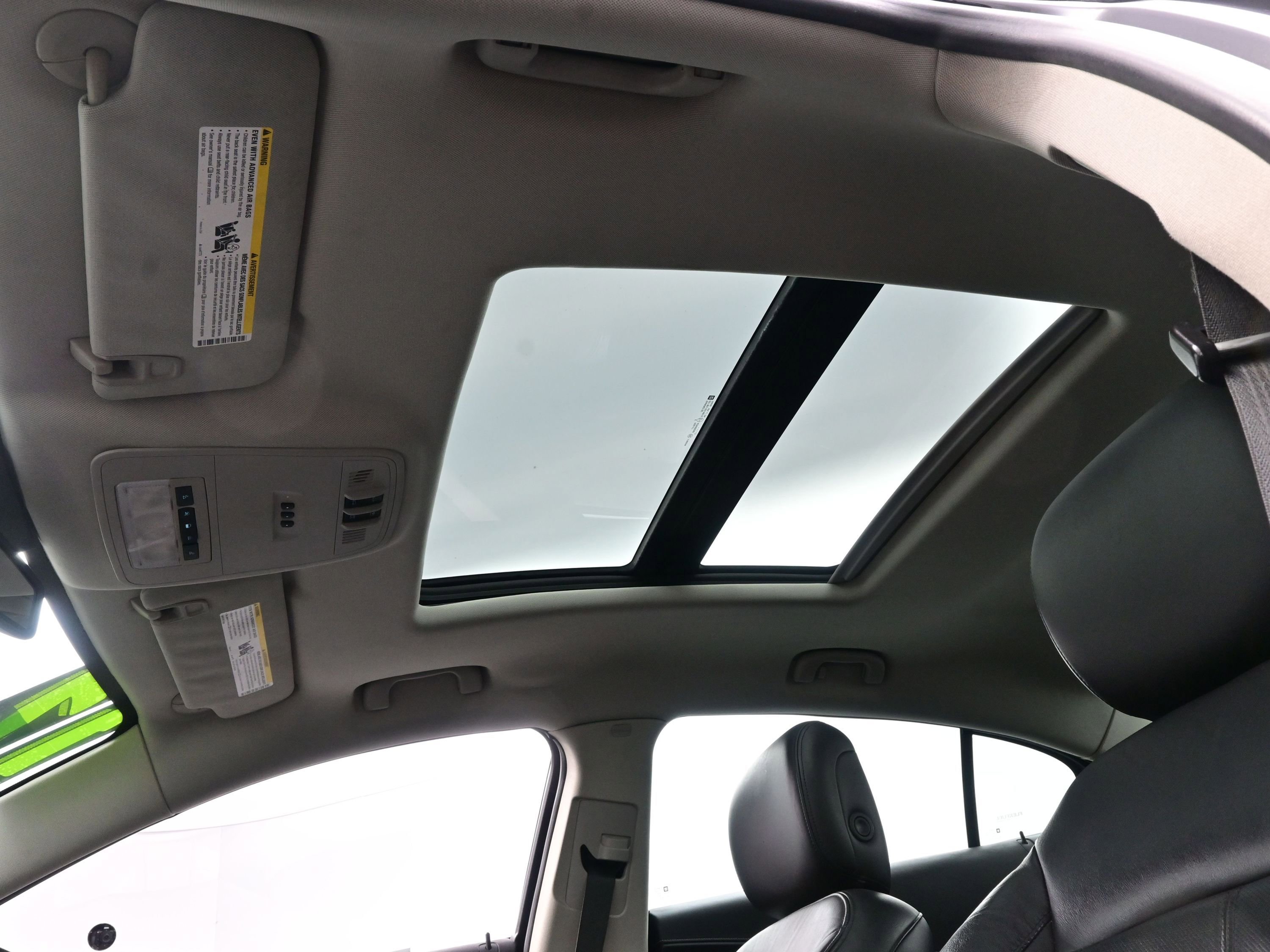 Used 2012 Buick LaCrosse Touring image 15