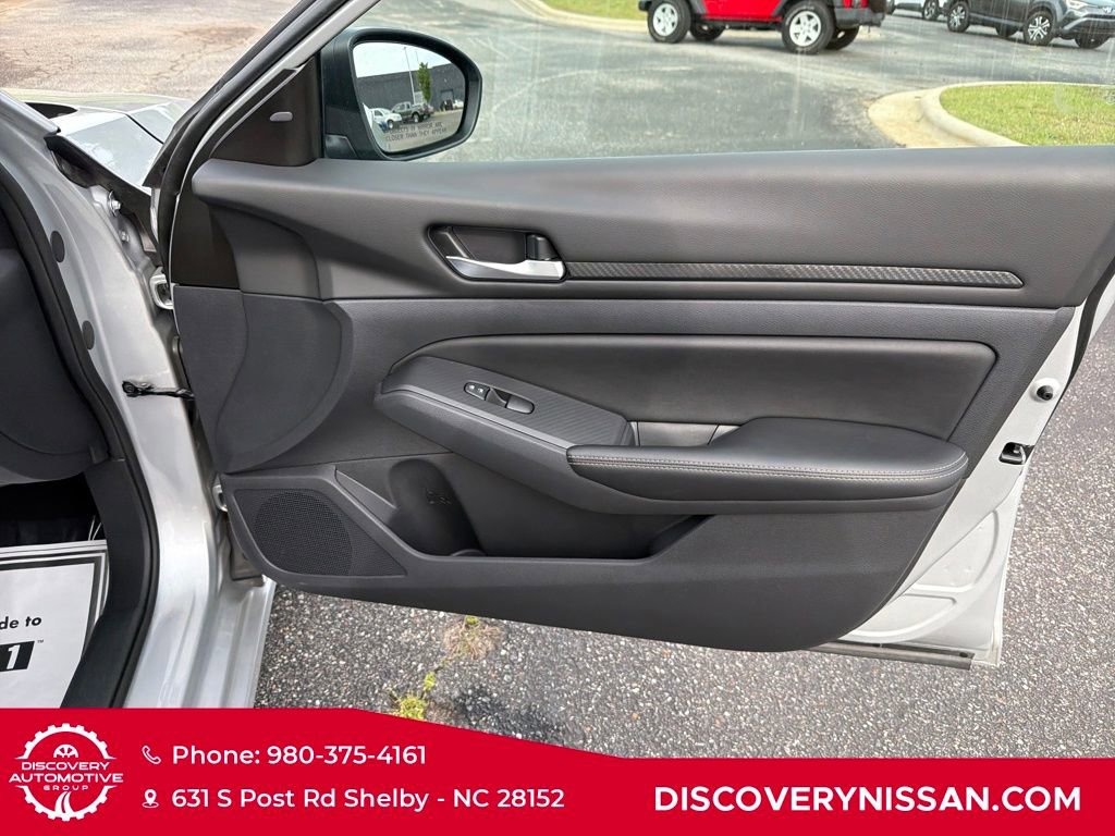 Certified 2025 Nissan Altima 2.5 SV AWD/4WD image 36