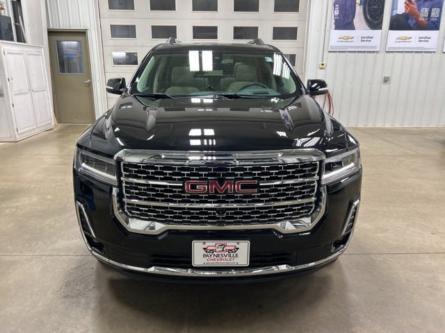 Used 2023 GMC Acadia Denali image 3