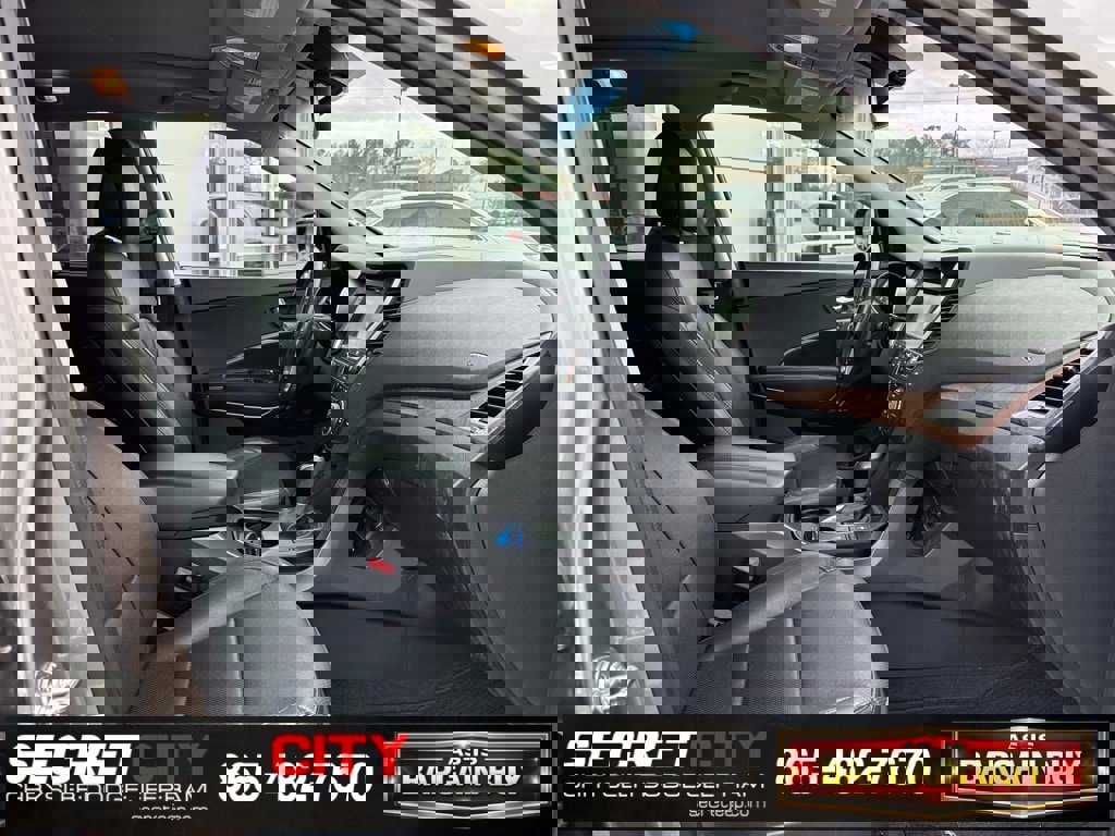 Used 2018 Hyundai Santa Fe Sport image 12