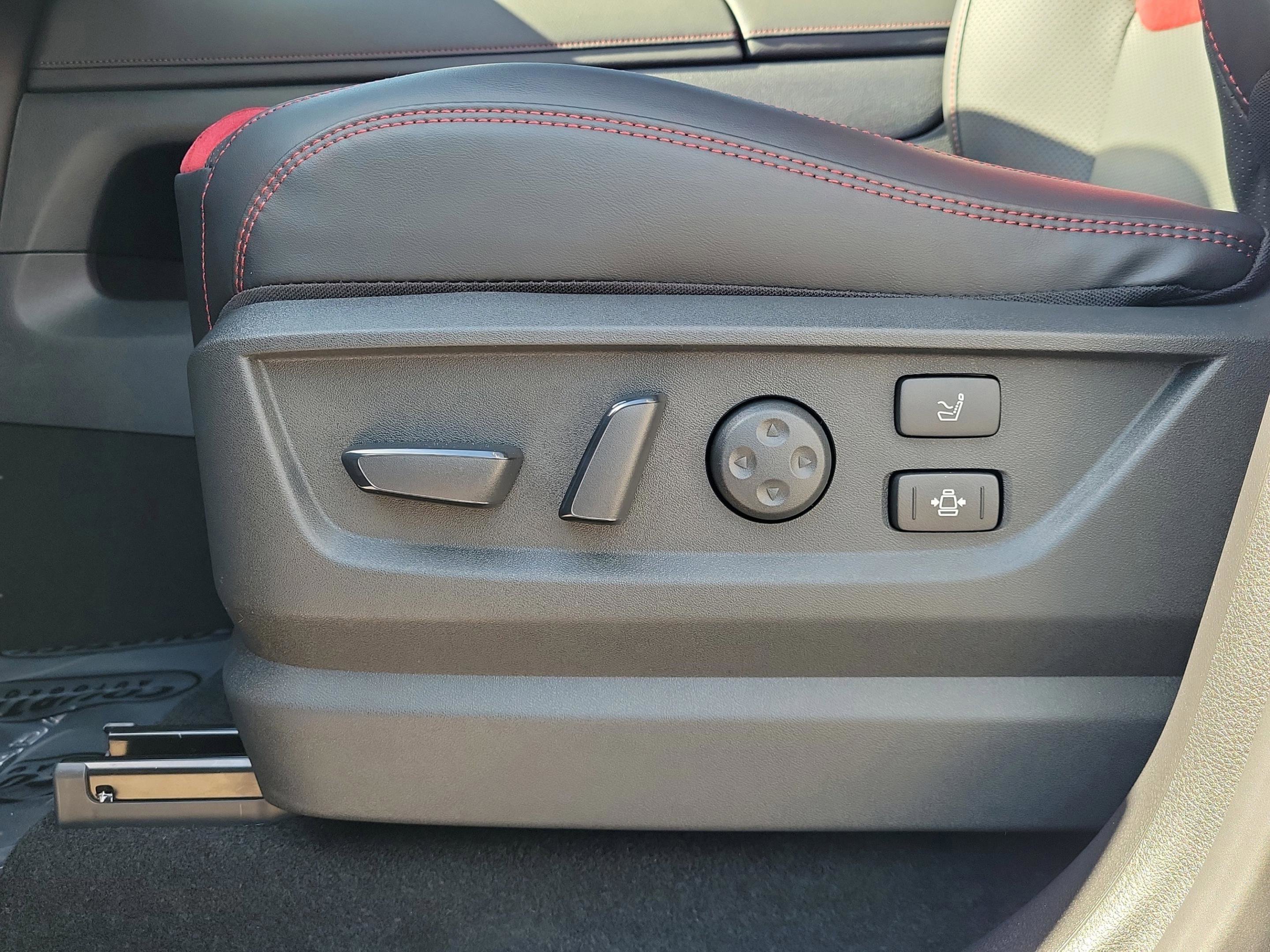 New 2026 Nissan Armada NISMO image 24