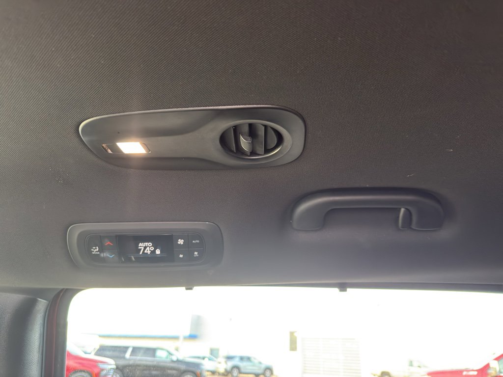 Used 2020 Chrysler Pacifica Touring-L Plus w/ Advanced Safetytec Group image 30