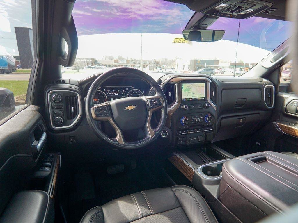 Used 2021 Chevrolet Silverado 3500 High Country AWD/4WD image 12