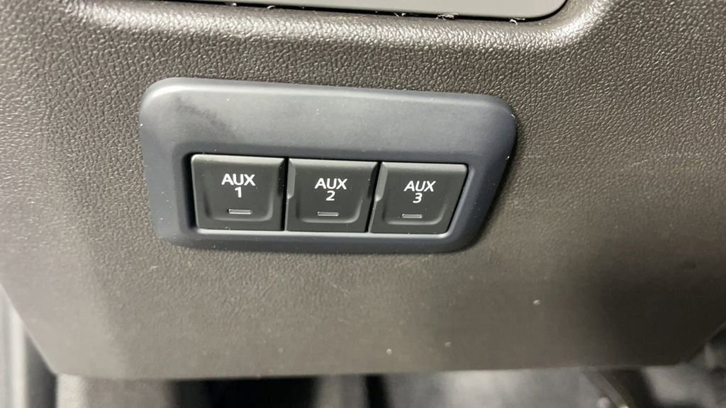 New 2025 Chevrolet Colorado Trail Boss w/ Midnight Edition image 31