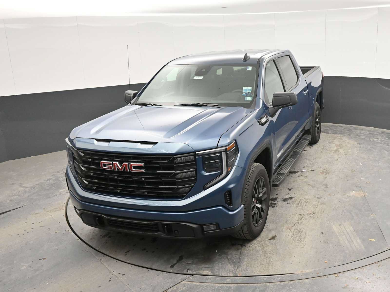 New 2026 GMC Sierra 1500 Elevation AWD/4WD image 31