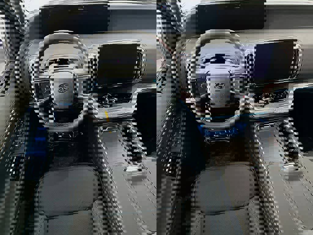 New 2026 Ford Expedition Tremor image 10