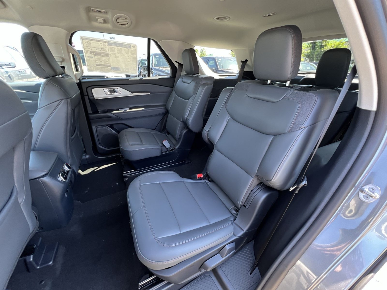 New 2026 Ford Explorer Active w/ Active Comfort Package AWD/4WD image 32