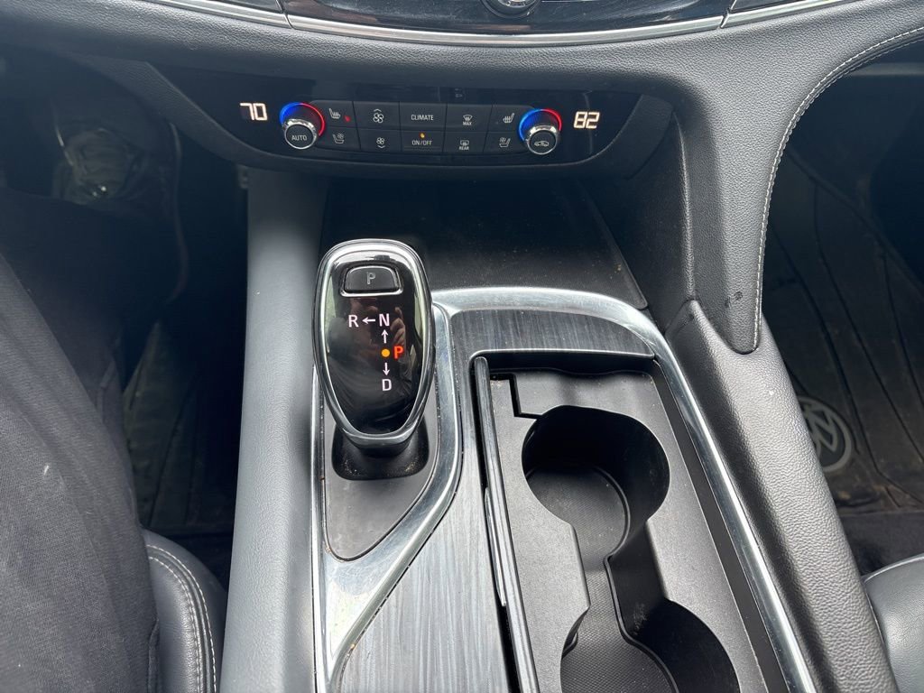 Used 2019 Buick Enclave Premium w/ Experience Buick Package image 22