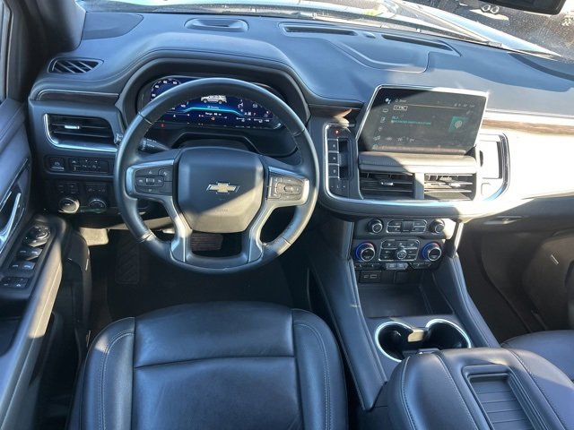 Used 2024 Chevrolet Suburban LT image 27