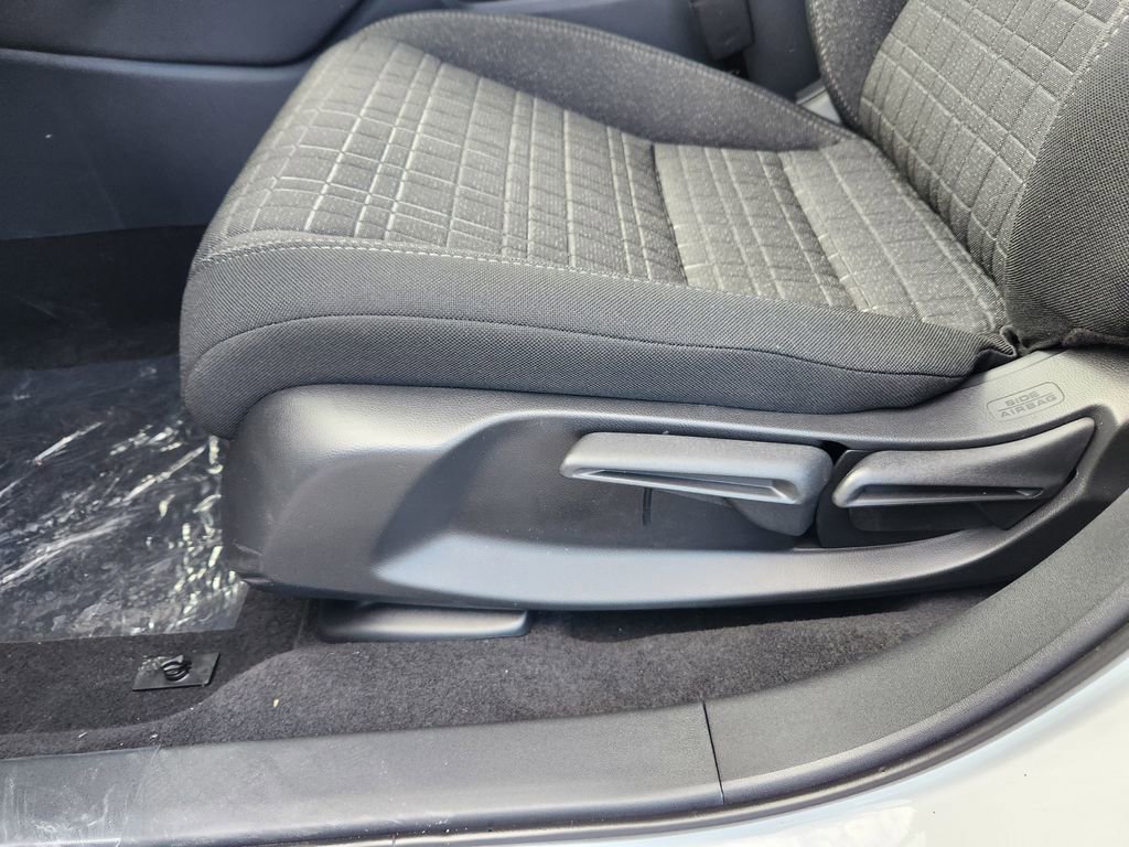 New 2026 Honda HR-V LX image 12