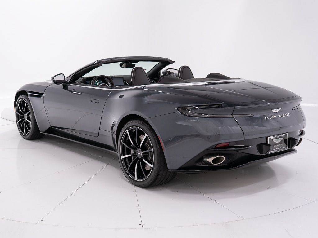 Used 2023 Aston Martin DB11 Volante RWD image 3