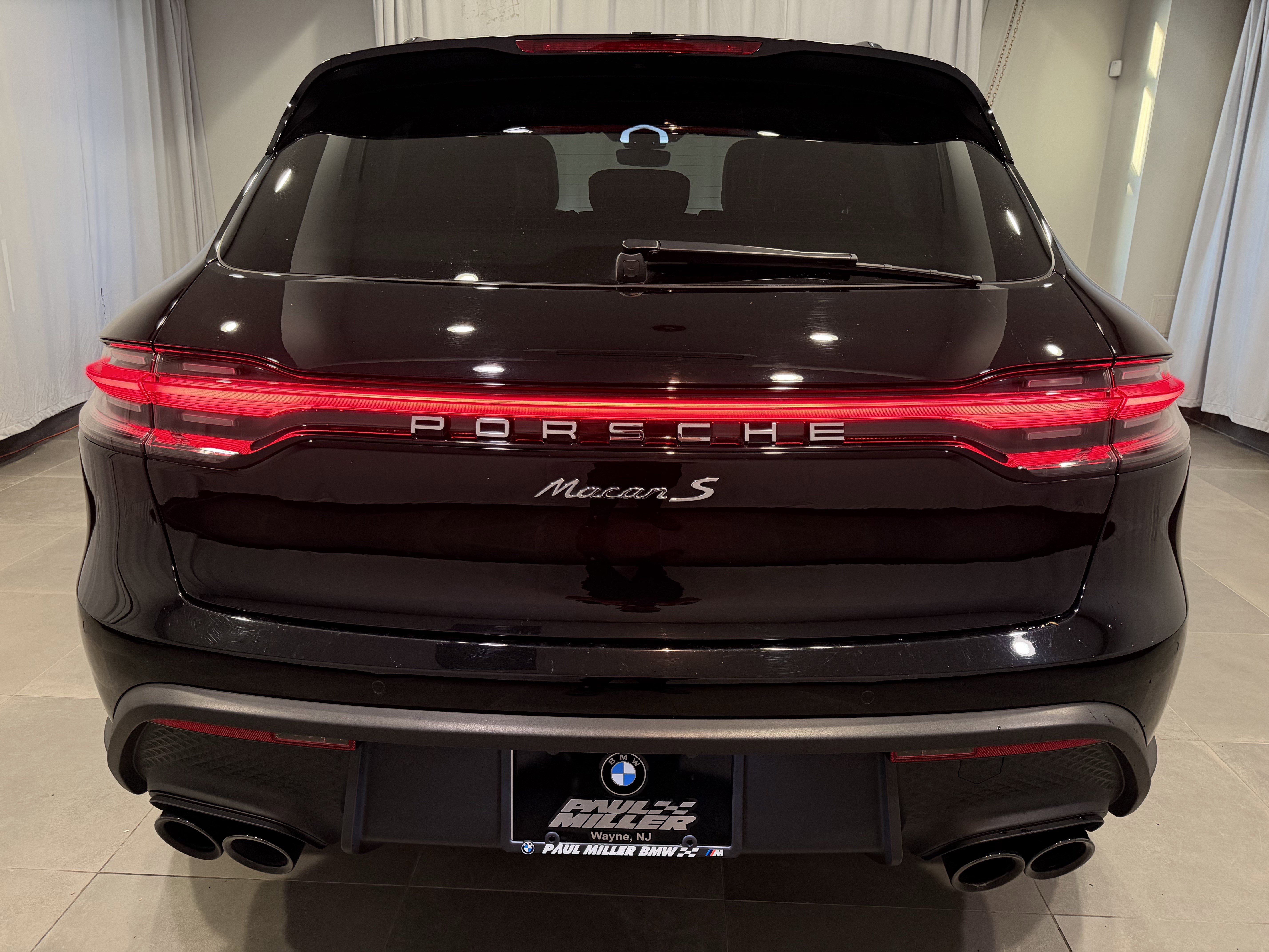 Used 2024 Porsche Macan S AWD/4WD image 6