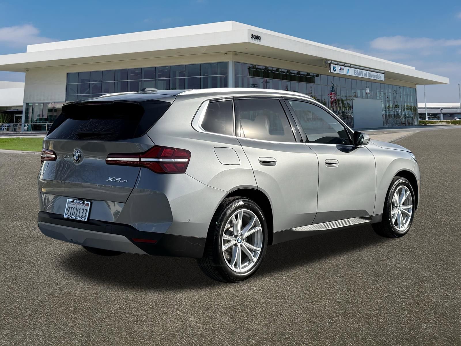 Used 2025 BMW X3 xDrive30i w/ Premium Package image 10