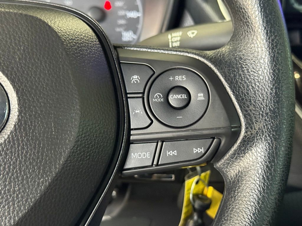 Certified 2025 Toyota Corolla LE image 22