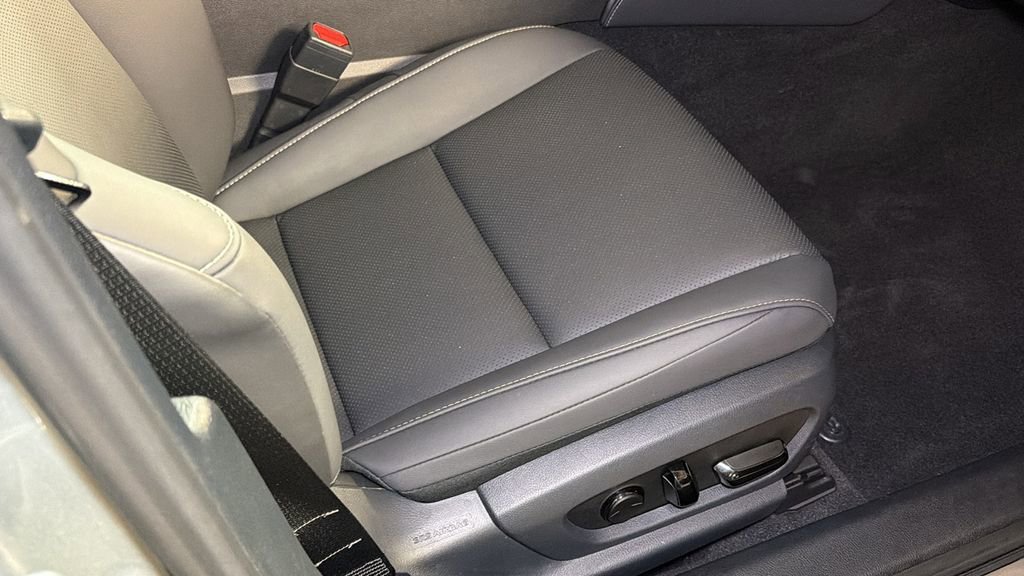 Certified 2023 Lexus ES 350 w/ Premium Package image 13