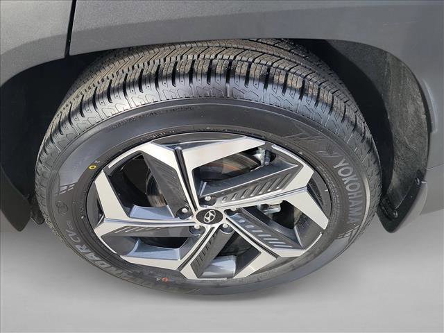 Used 2022 Hyundai Tucson Limited w/ Cargo Package image 12