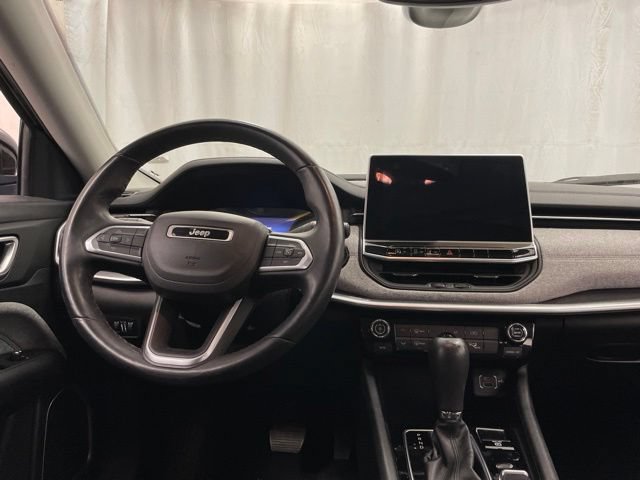 Used 2022 Jeep Compass Latitude AWD/4WD image 18