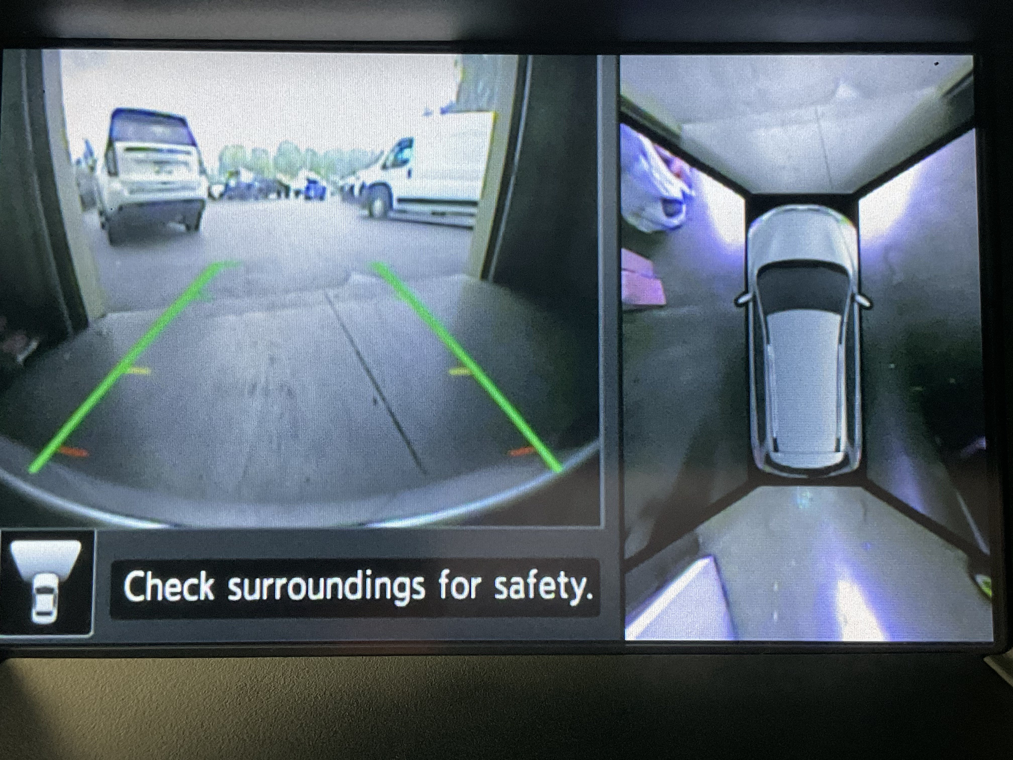 Used 2015 Nissan Pathfinder Platinum FWD image 14