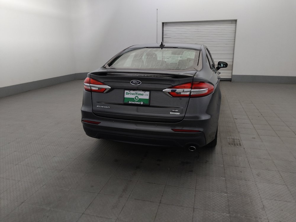 Used 2020 Ford Fusion SE w/ Equipment Group 151A FWD image 7