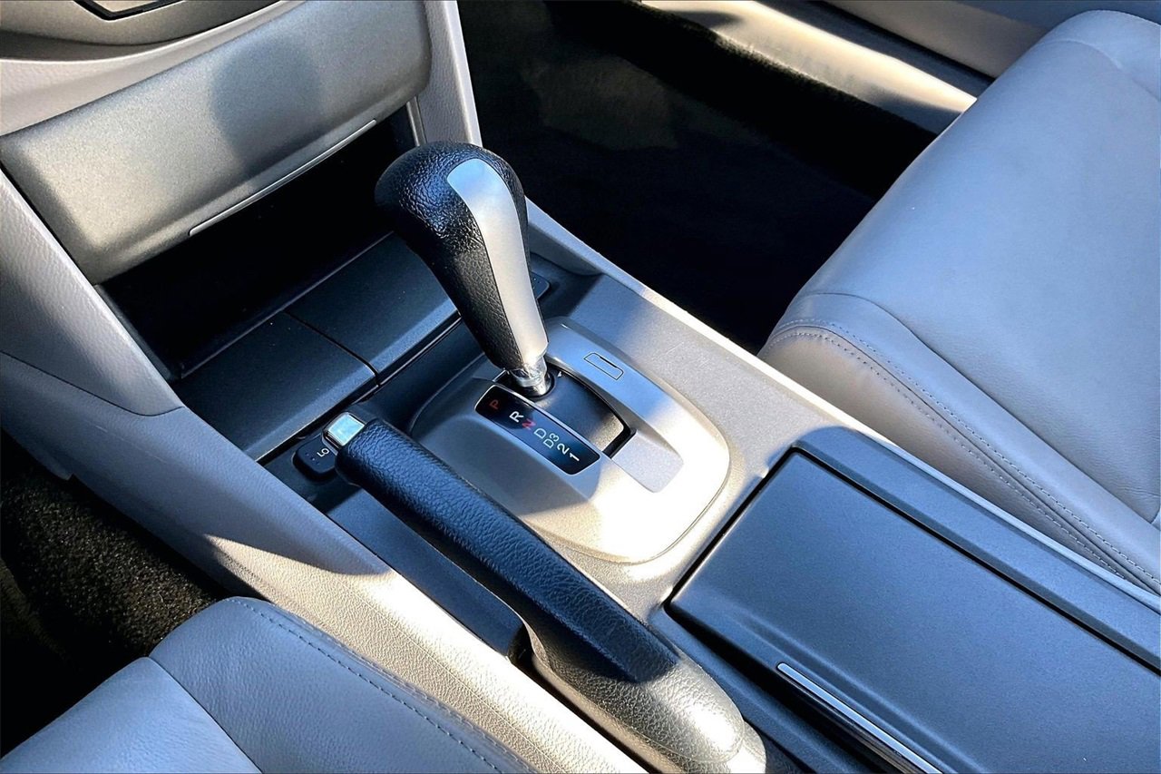 Used 2012 Honda Accord EX-L image 28