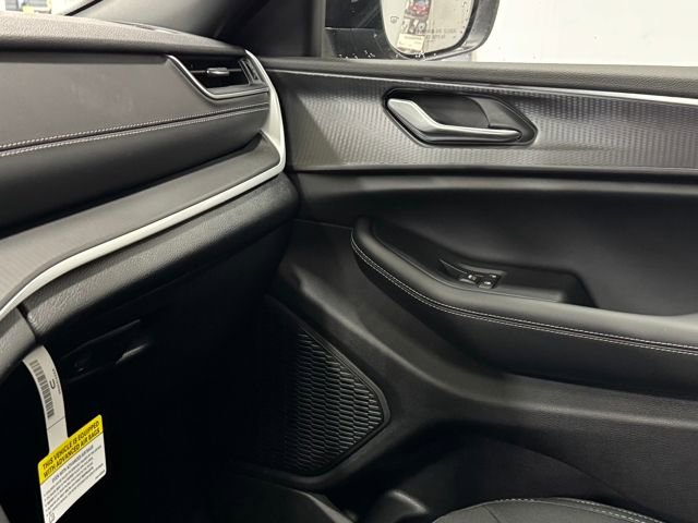 New 2026 Jeep Grand Cherokee Laredo X image 37