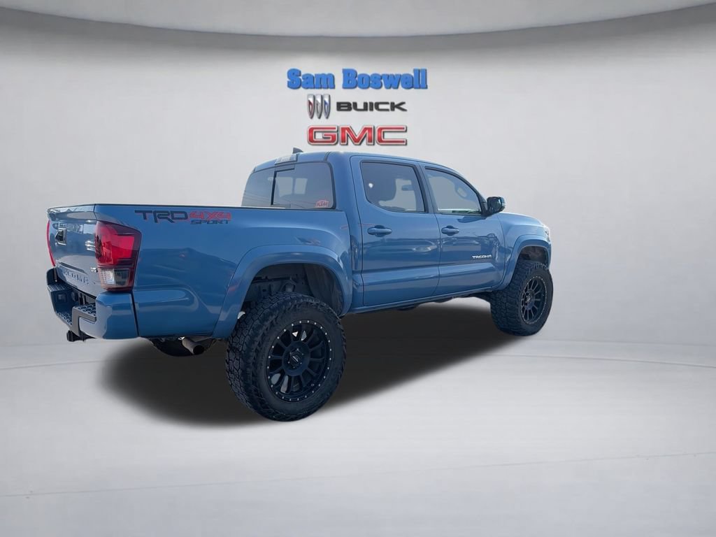 Used 2019 Toyota Tacoma TRD Sport AWD/4WD image 9