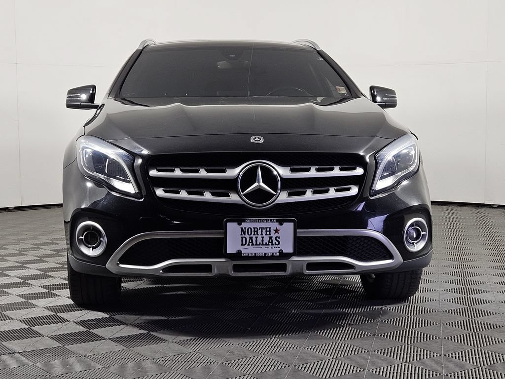Used 2020 Mercedes-Benz GLA 250 4MATIC w/ Premium Package image 2