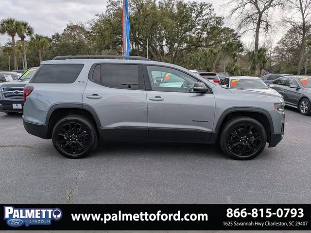 Used 2023 GMC Acadia SLT w/ Elevation Edition image 3