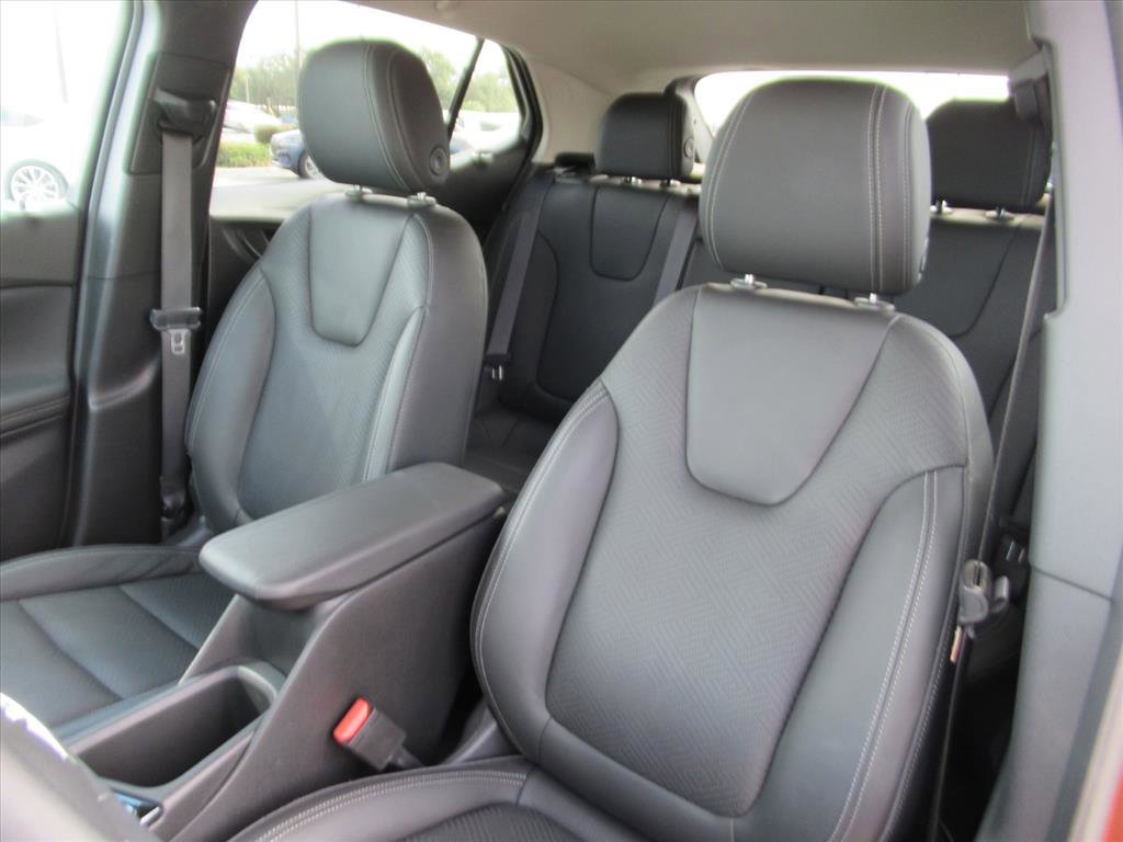 Used 2021 Buick Encore GX Essence w/ Advanced Technology Package image 16