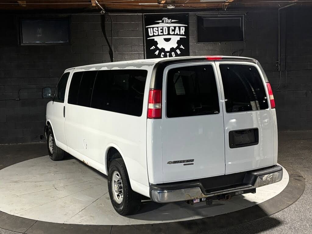 Used 2012 Chevrolet Express 3500 LT w/ LT Preferred Equipment Group image 3