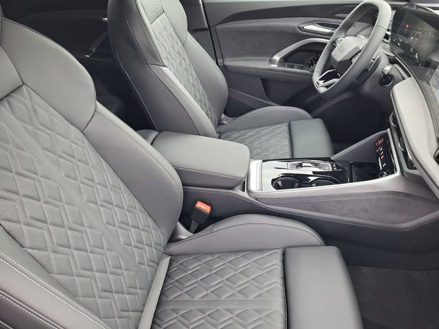 New 2026 Audi SQ5 Premium Plus AWD/4WD image 17