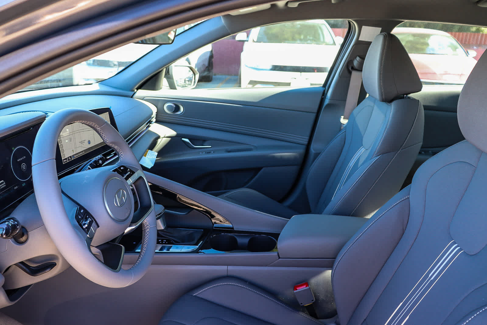 New 2026 Hyundai Elantra SEL FWD image 25