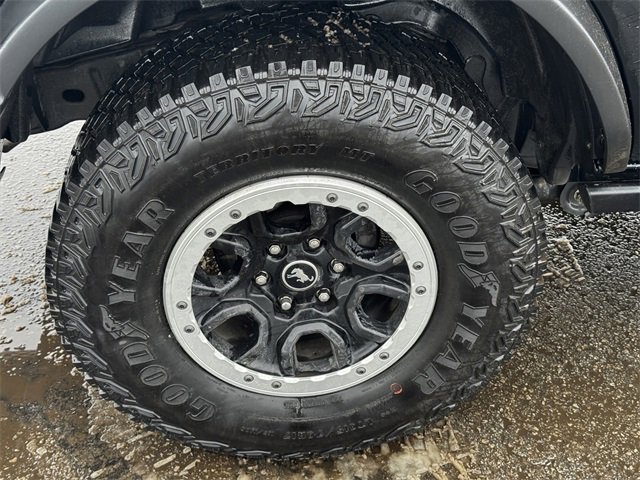 Used 2024 Ford Bronco Badlands w/ Sasquatch Package image 12