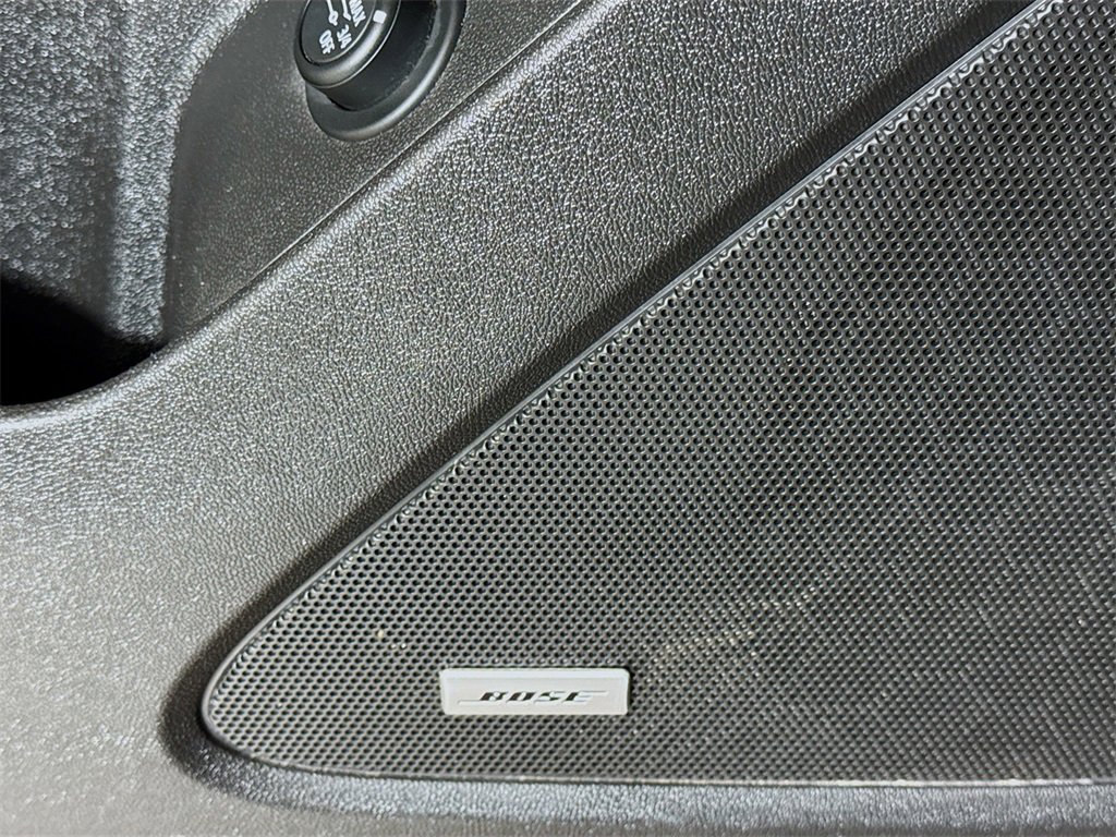 Used 2020 Chevrolet Equinox Premier image 17