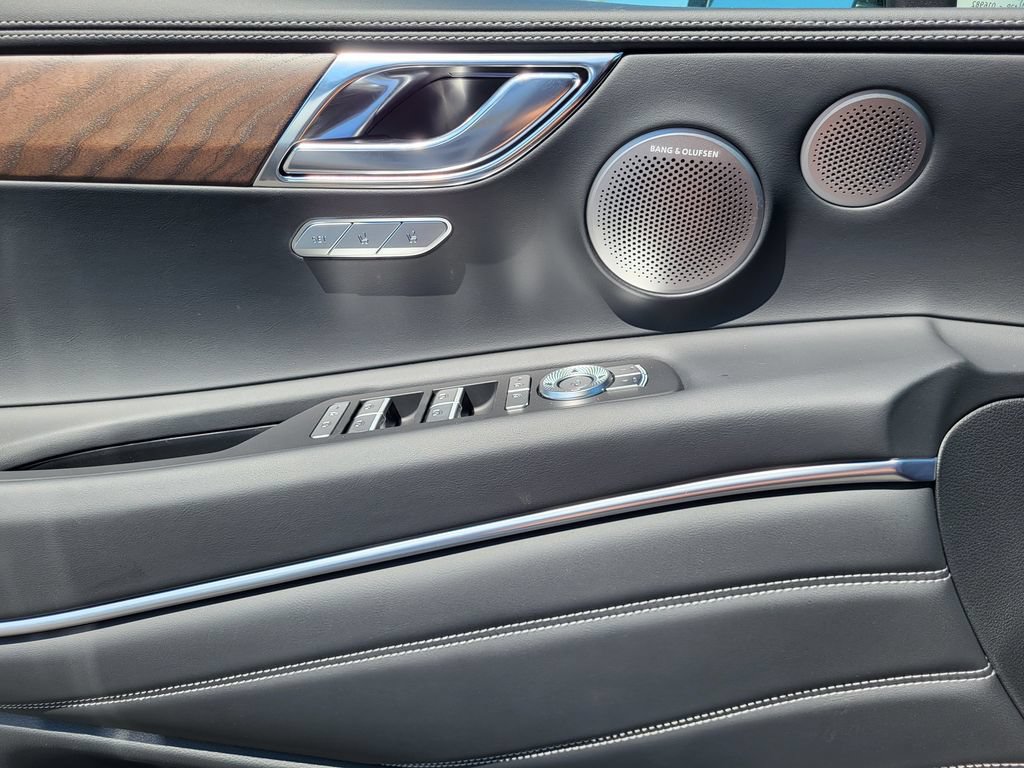 New 2027 Genesis GV80 3.5T Prestige AWD/4WD image 8