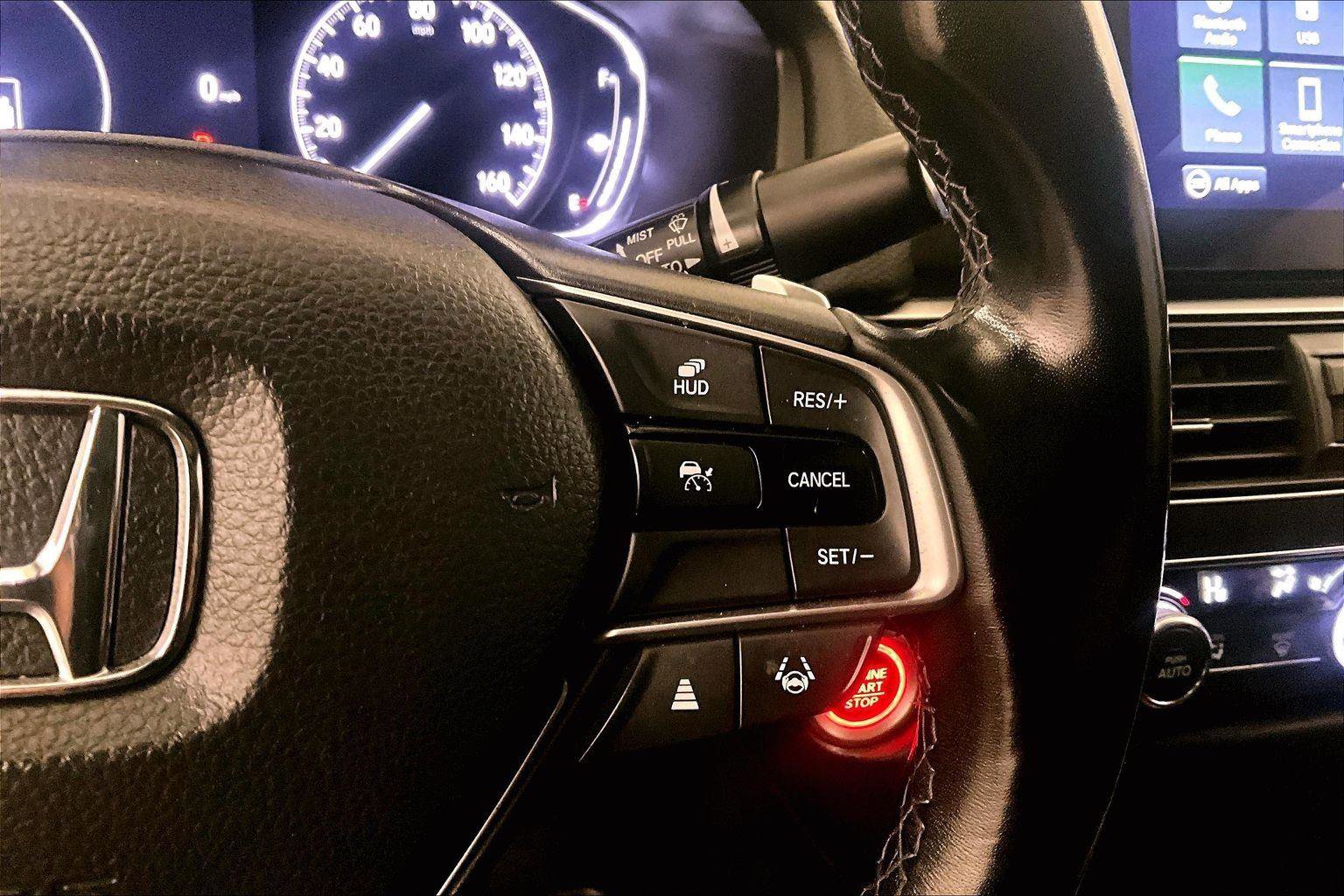 Used 2022 Honda Accord Touring image 18