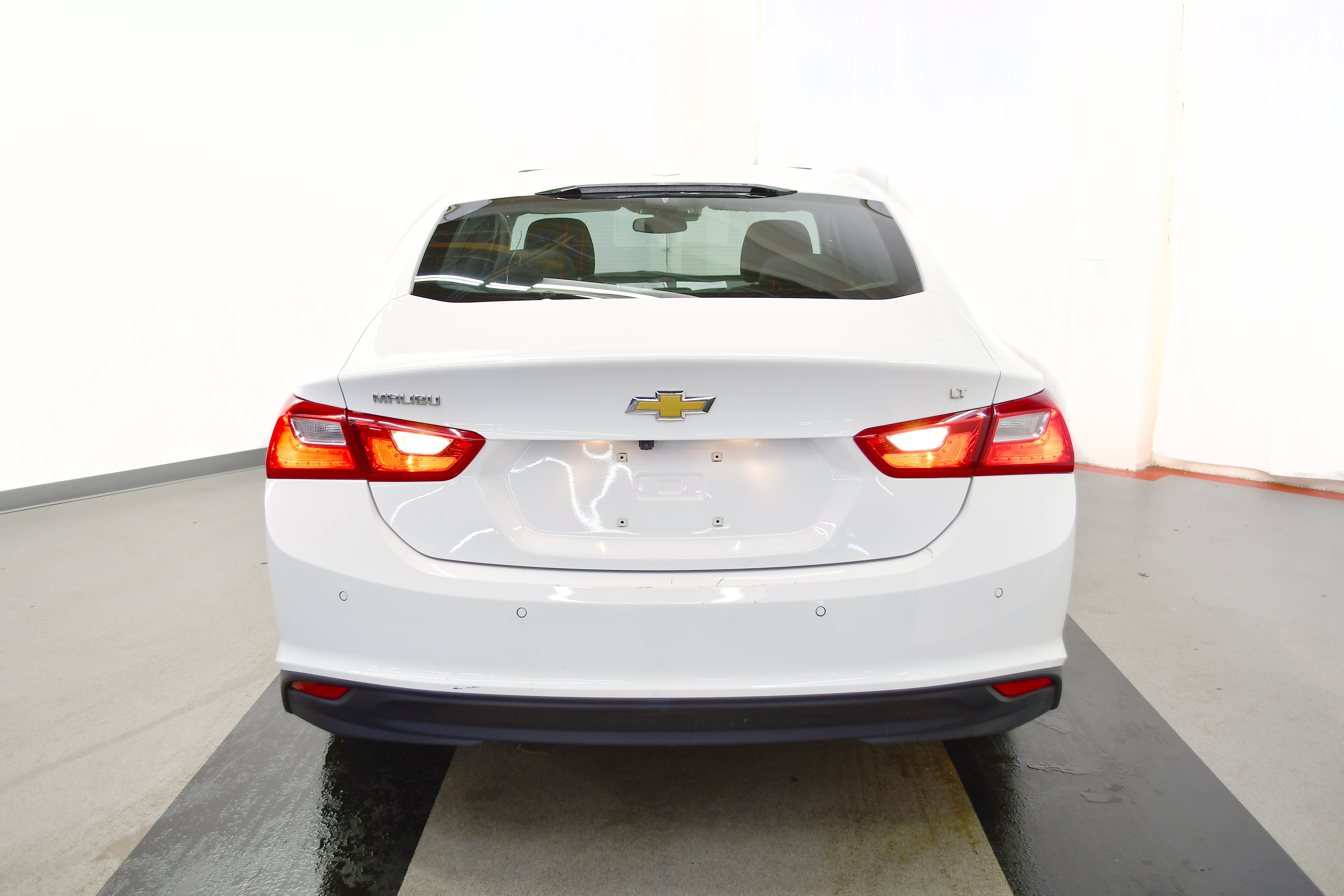 Used 2024 Chevrolet Malibu LT image 11